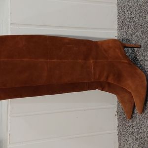 Sexy Italian seude boot